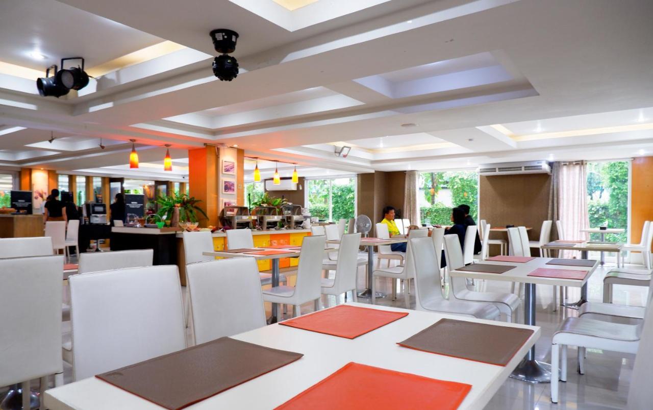 The Wing Design Hotel Banguecoque Exterior foto