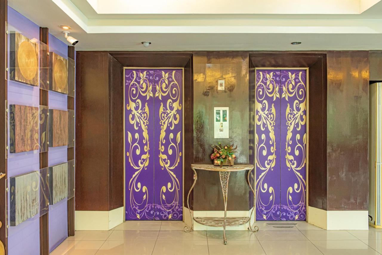 The Wing Design Hotel Banguecoque Exterior foto