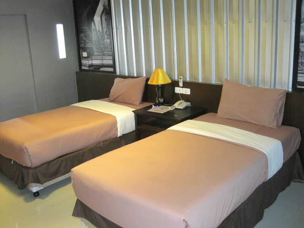 The Wing Design Hotel Banguecoque Quarto foto
